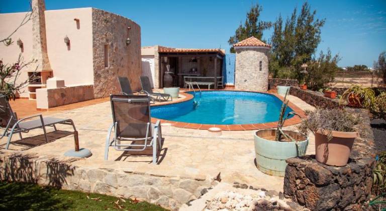 Villa Lajares