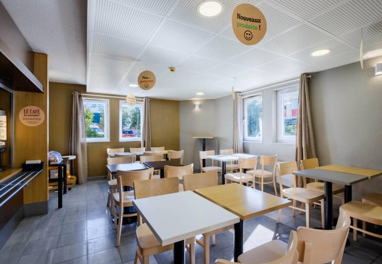 B&B HOTEL Villeneuve Loubet Plage — photo 5