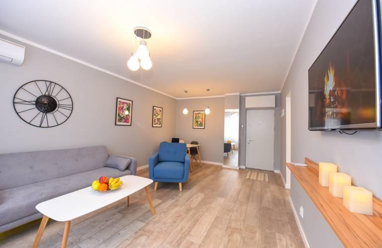 Primo - One Bedroom Apartment - next to Cismigiu Park and Victoria Avenue — photo 3
