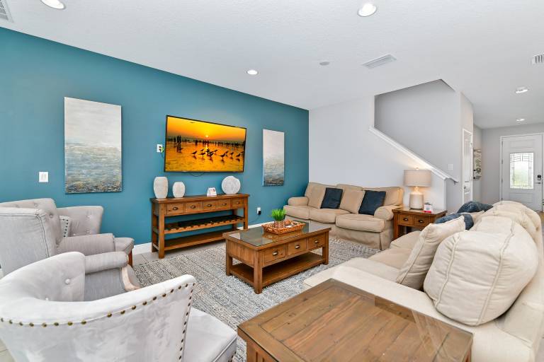 Family-oriented house with private pool | Pets allowed — photo 5
