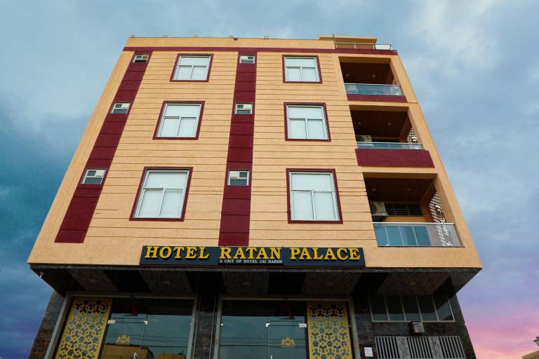 Hotel Ratan Palace