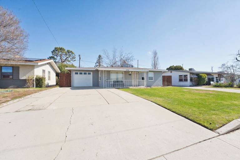 House Highland Knolls