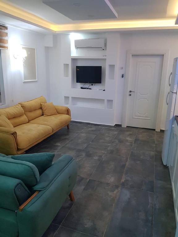 Holiday apartment with 2 rooms for 5 persons — photo 2