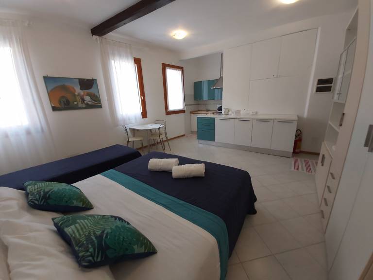 Apartment with 1 room for 3 persons — photo 4