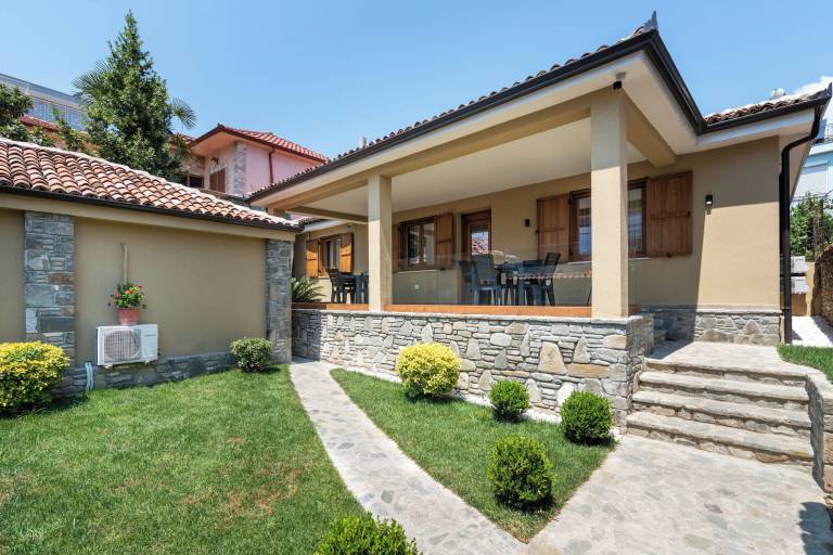 House  Elbasan