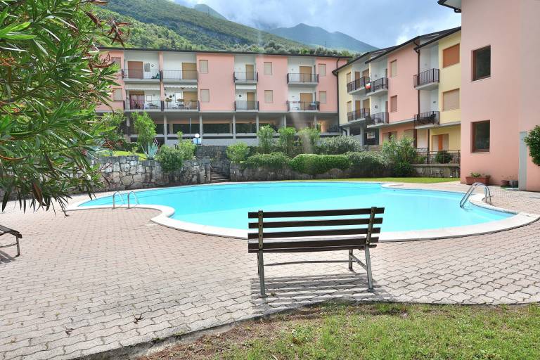 Fully equipped holiday apartment with terrace, garden & pool | Beach nearby | Pets are welcome — photo 5