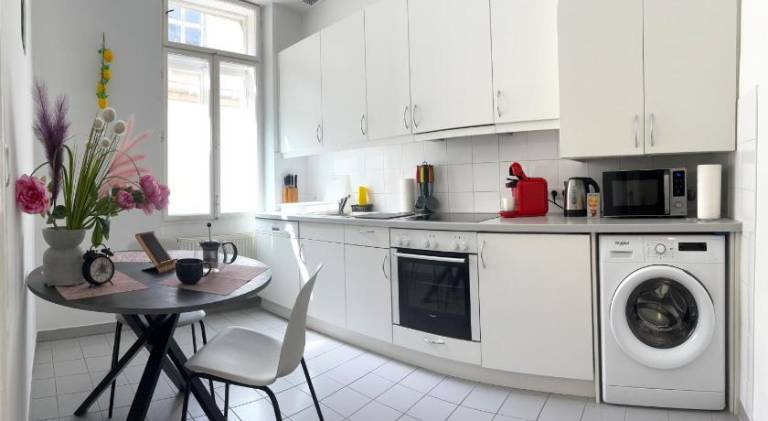 Rental apartment with 2 rooms for 6 persons — photo 3