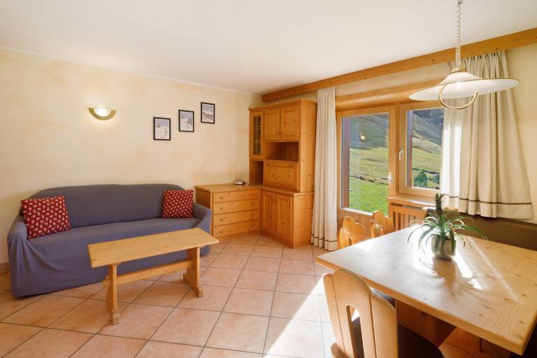 Rental apartment with garden | Garden view — photo 4
