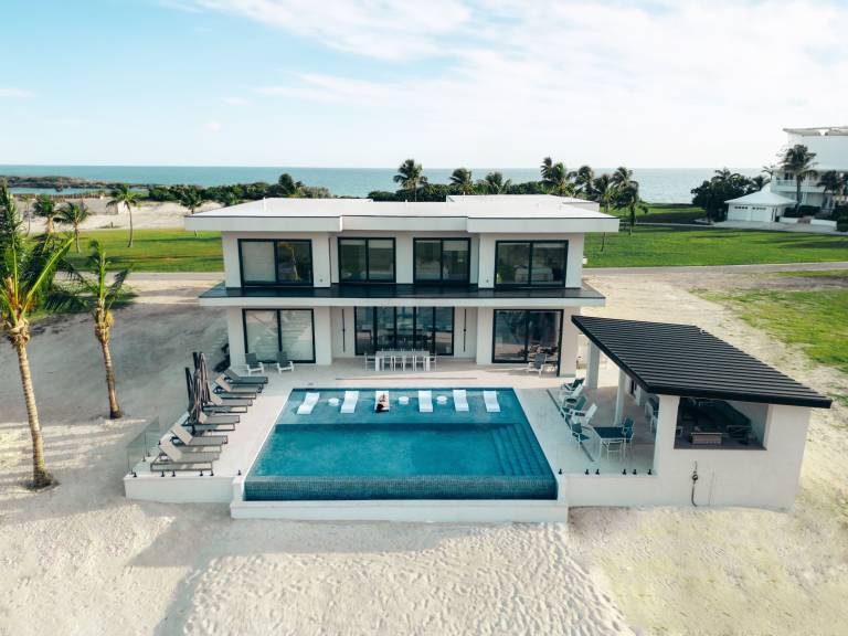 Villa  Farmer's Hill