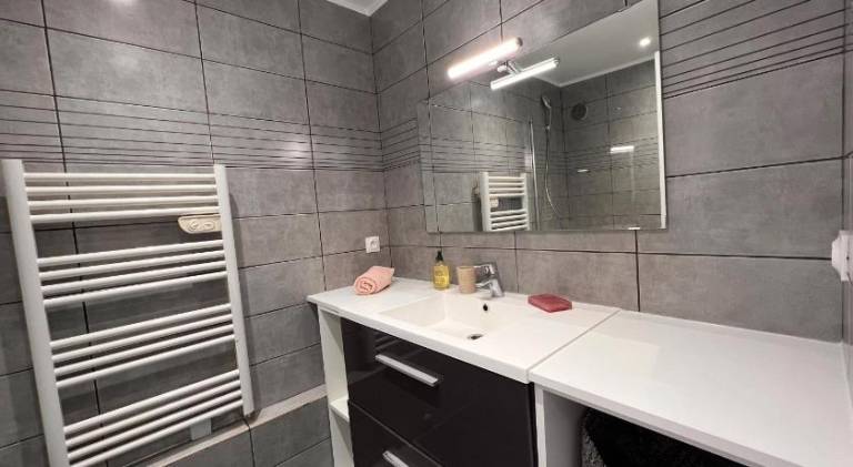 Apartment | Near Arc de Triomphe | Pet-friendly — photo 4