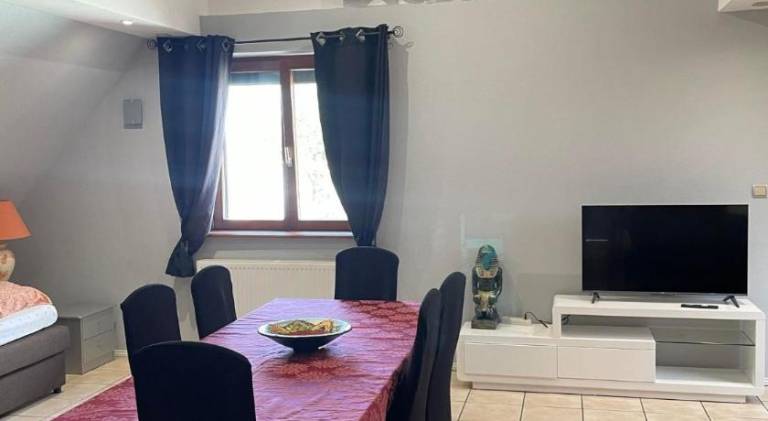 Rental apartment with 2 rooms for 6 persons — photo 3