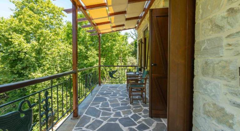 Rental apartment with yard, grill & terrace | Suitable for remote work | Pets allowed — photo 5