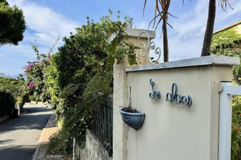 Rental apartment with yard & BBQ | Garden view | Beach nearby | Pets are welcome — photo 2