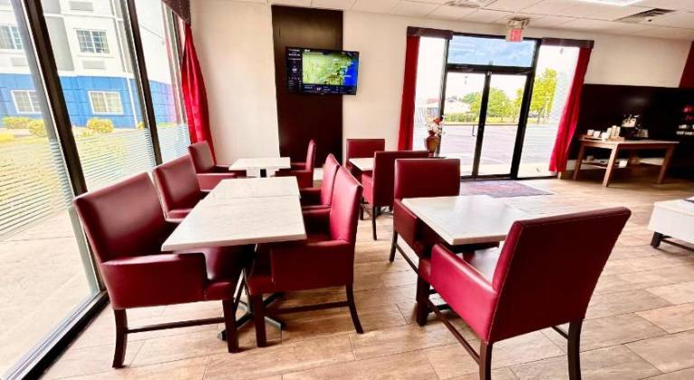 Ramada by Wyndham Harrisonburg — photo 3