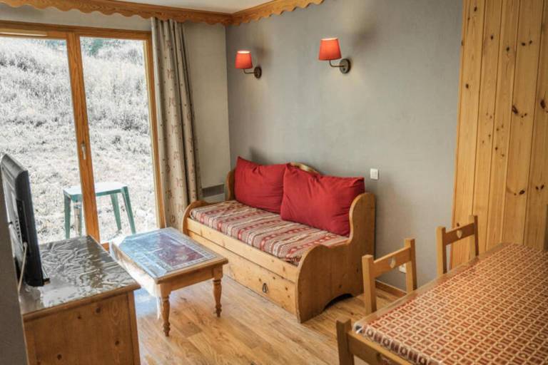 Apartment with sauna, pool & garden | Ski nearby | Pets allowed — photo 3