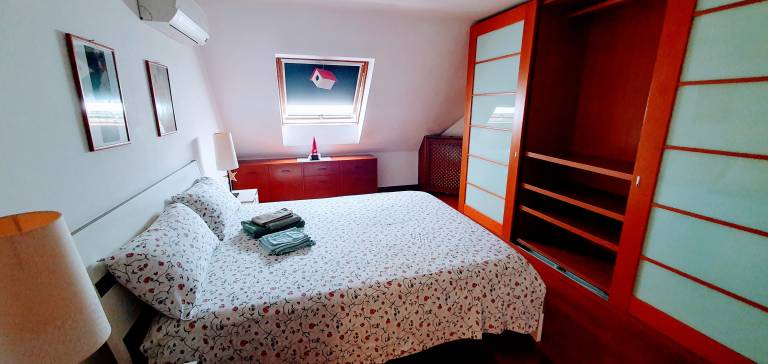 Family-oriented nice lodge with terrace & fast internet | City view | Perfect for remote work | Pet-friendly — photo 5