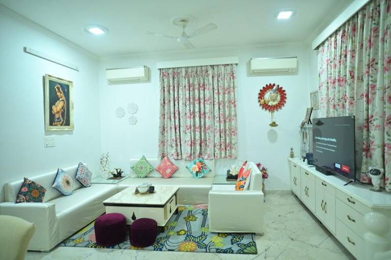 Bungalow with 1 room for 3 persons in Jaipur