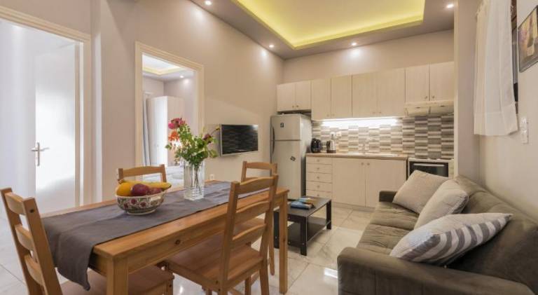 Rental apartment with terrace, yard & grill — photo 4