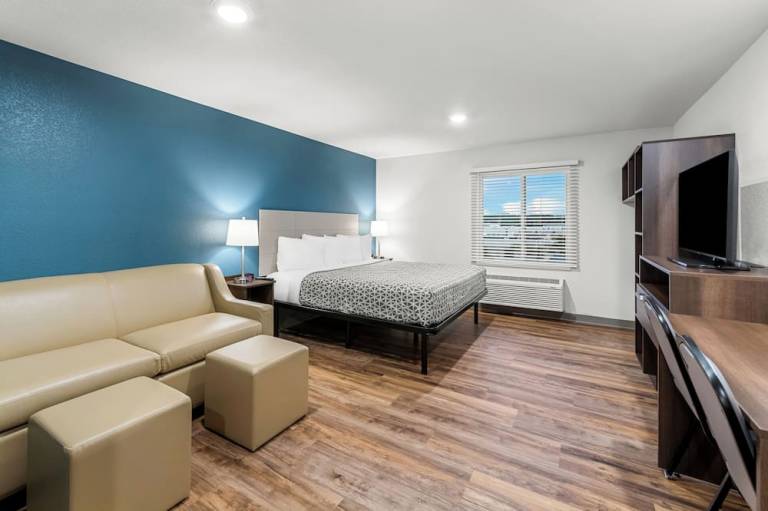 Woodspring Suites Newington Hartford South