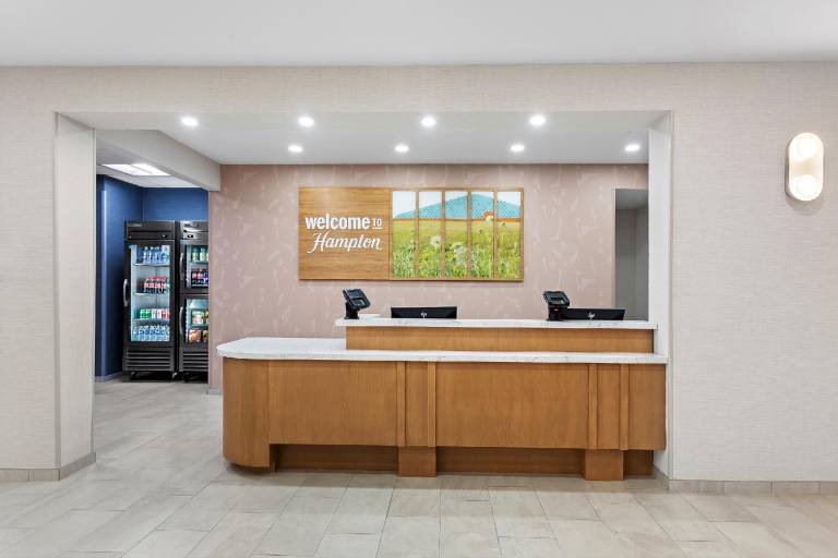 Hampton Inn & Suites Bolingbrook — photo 4