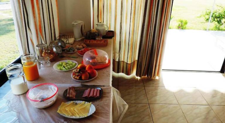 Serviced apartment with yard & terrace | Beach nearby | Dogs allowed — photo 5