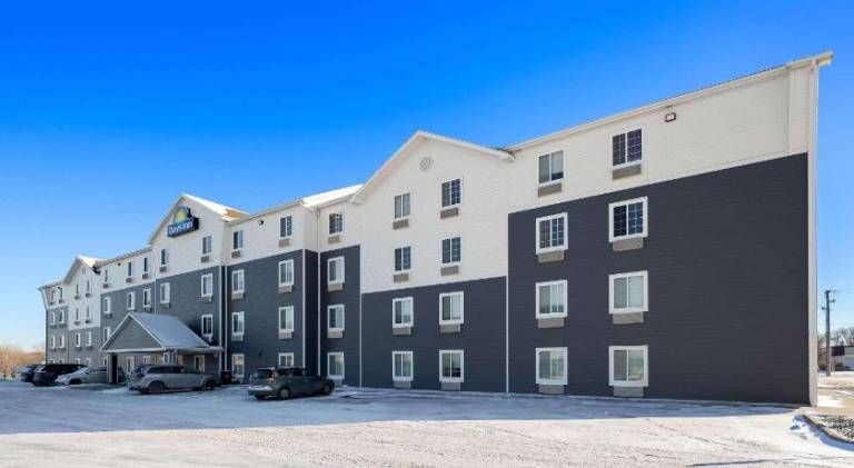Birch Hill Suites Rochester - Med City in Rochester, MN