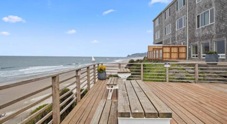 Seagull Beachfront Inn — photo 5