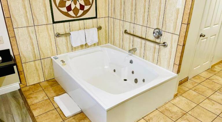 Rodeway Inn Santa Ana - Garden Grove — photo 4