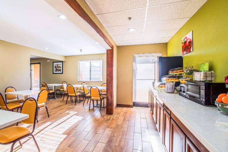 Quality Inn Carbondale University area — photo 4
