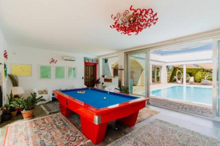 Lodge with pool, terrace & garden | Garden view — photo 4