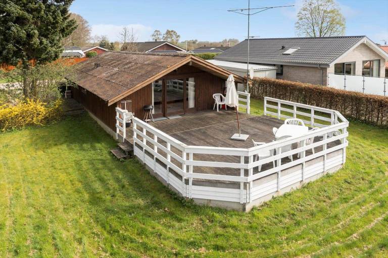 House with grill, terrace & yard | Sea view in Kolding