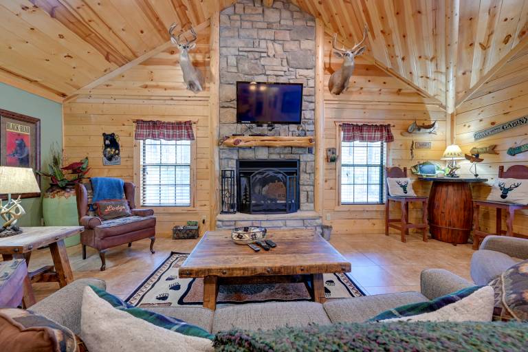 House  Broken Bow