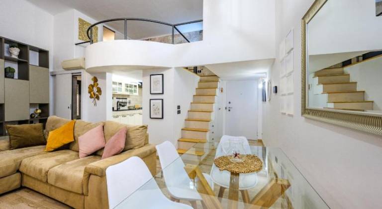 Beautiful apartment | Close to Piazza De Ferrari | Pet-friendly in Genoa