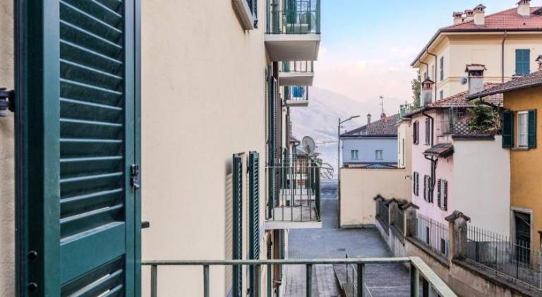 Lovely rental apartment | Close to the beach | Pets allowed in Gravedona