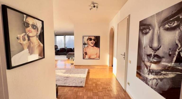 Apartment with yard — photo 3