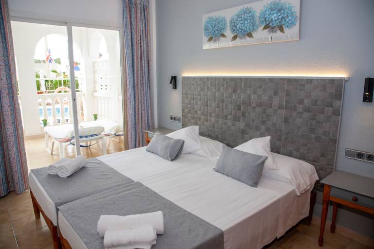 Aparthotel Peguera