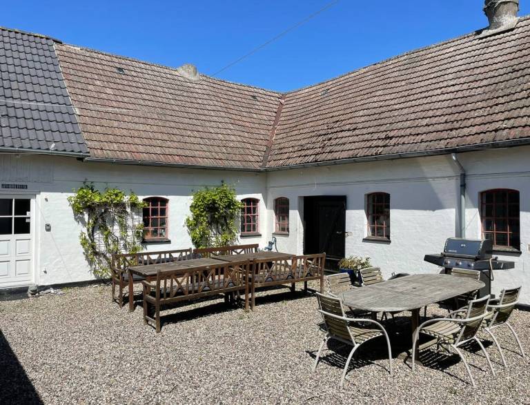 Renovated farmhouse by the beach on Møn — photo 2