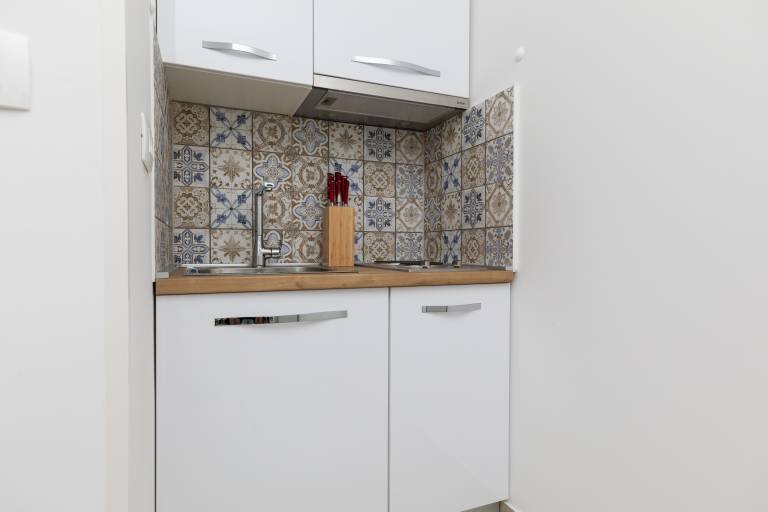 One bedroom apartment with balcony and sea view Pisak, Omiš (A-5975-b) — photo 5