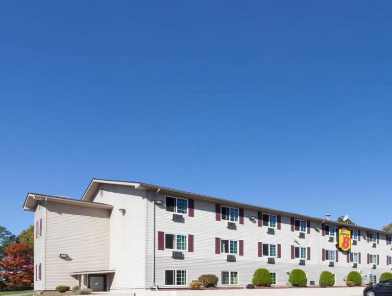 Super 8 By Wyndham Johnstown Gloversville