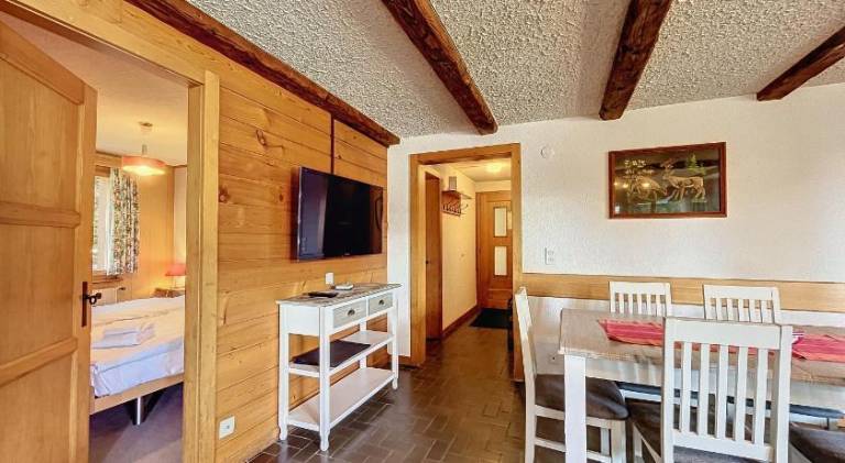 Rental apartment with 2 rooms for 5 persons — photo 2
