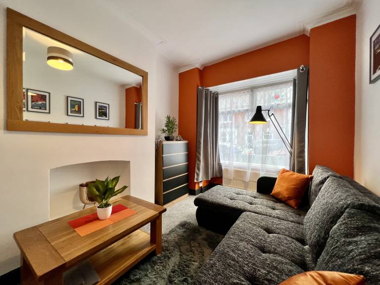 House  Grimsby