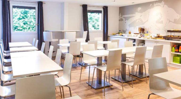 Ibis Styles Toulouse Nord Sesquières — photo 2