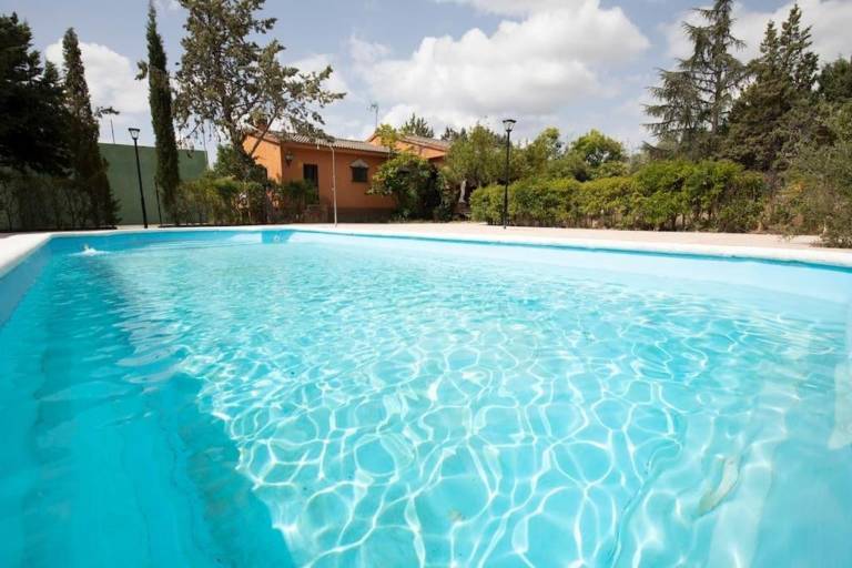 Villa Viñedo Sierra Oeste – Private Pool – 14 Guests – San Martín — photo 2