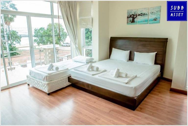 BeachFront 5 bedroom Poolvilla Pranburi Beach — photo 2