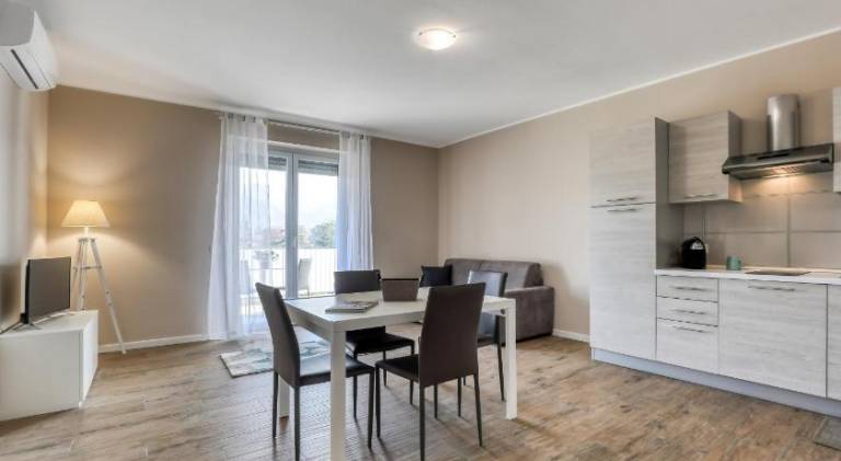 Serviced apartment with terrace — photo 2