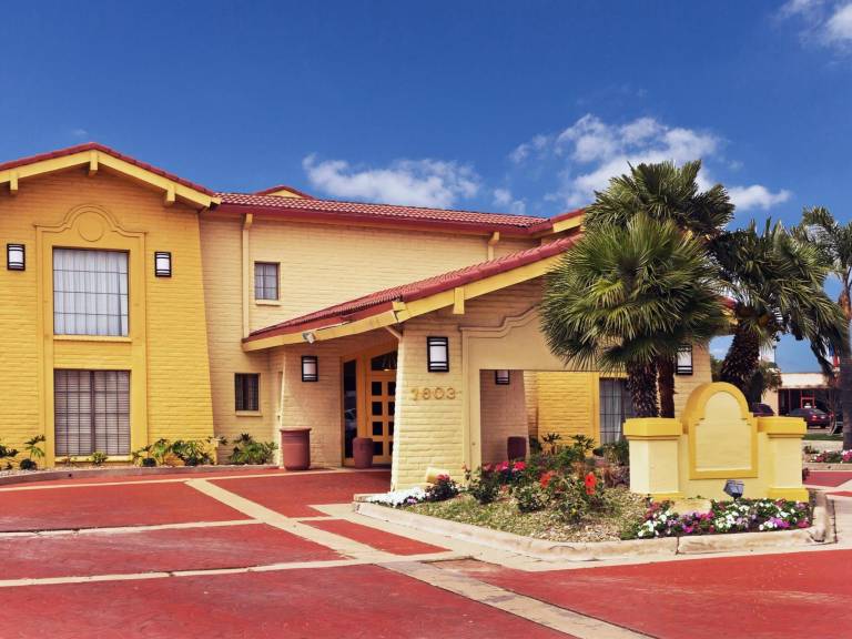 La Quinta Inn by Wyndham Victoria in Victoria, TX