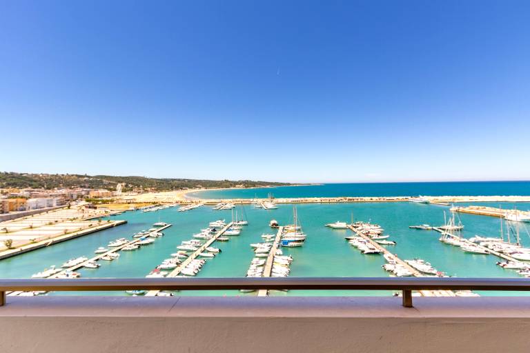 Holiday apartment with 3 rooms for 6 persons — photo 2