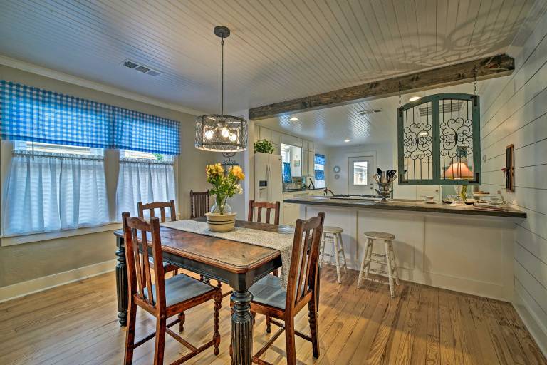 Pet-Friendly Brenham Cottage w/ Yard! — photo 2