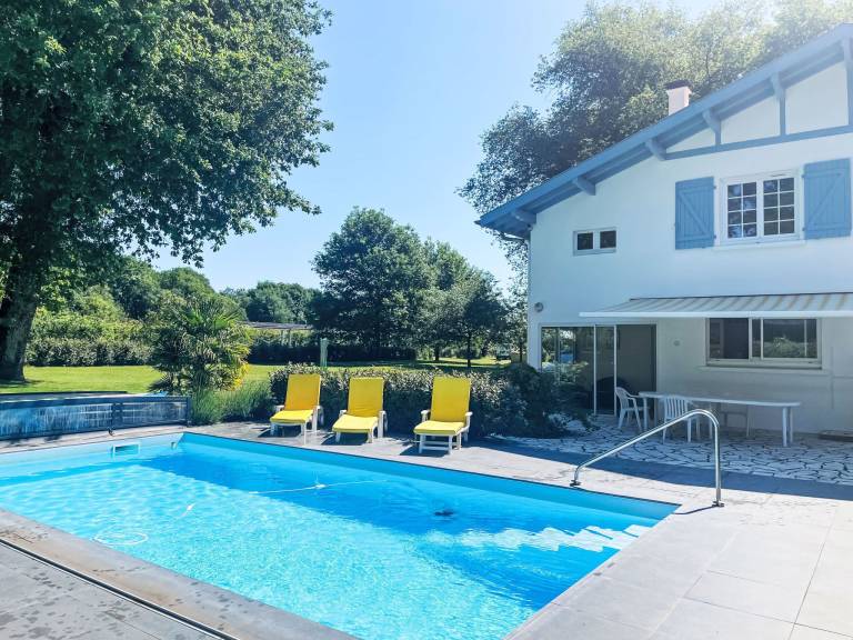 Maison de vacances Tosse