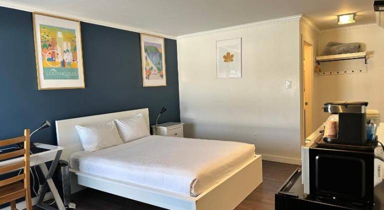 Cloud 9 Inn in Whitecourt, AB